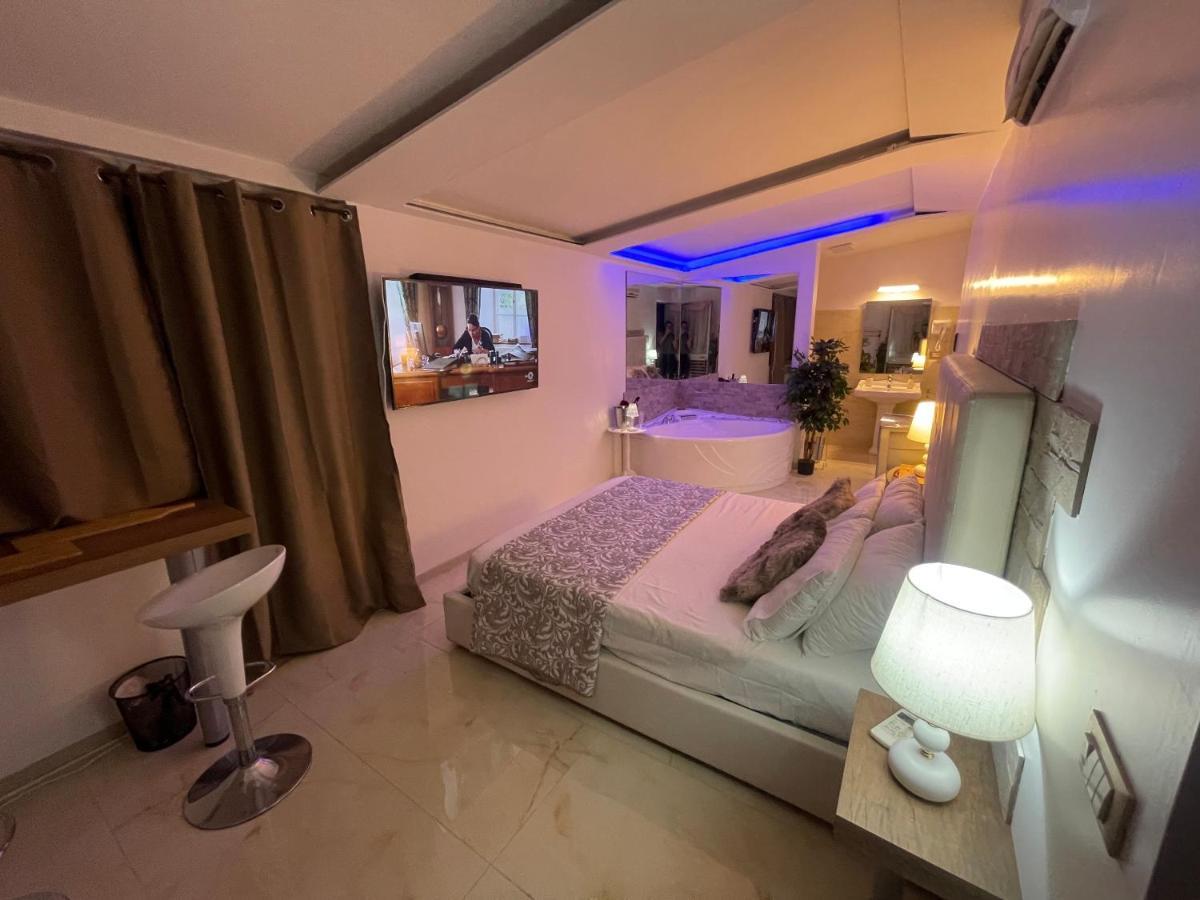 Le Suite Del Lungomare Catania Bagian luar foto