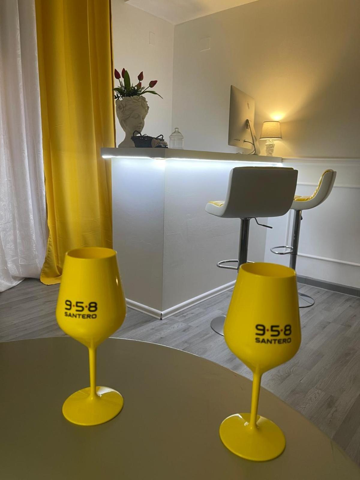 Le Suite Del Lungomare Catania Bagian luar foto
